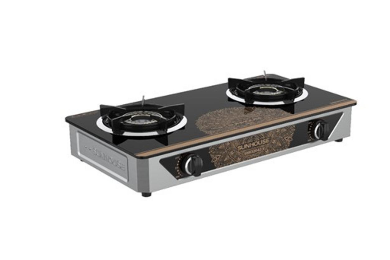 Bếp gas dương kính SUNHOUSE SHB32042‑V — mặt kính sang trọng, nấu nhanh, dễ vệ sinh.