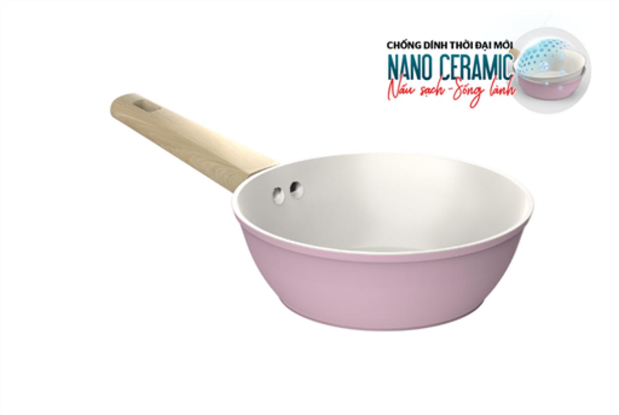 Ảnh thực tế: Chảo Sunhouse SHG20MP - 20 cm, lớp phủ Nano, tay cầm vân gỗ.
