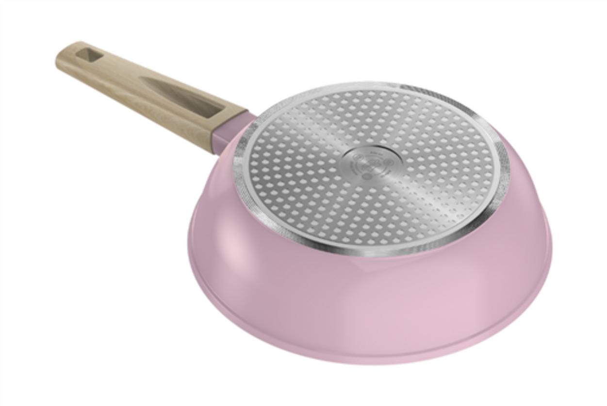 Lớp phủ Nano Ceramic: an toàn, chống dính, dễ lau.