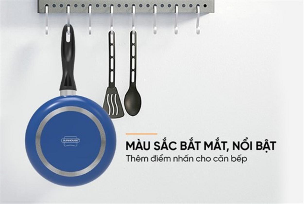 Tay cầm Bakelite chống bỏng, bắt vít chắc chắn.
