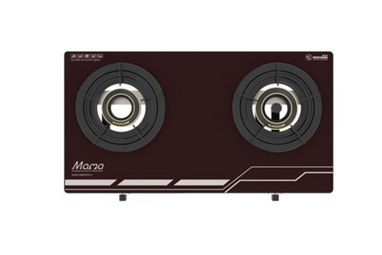 Hai lò nấu với kiềng 5 chân — phù hợp bữa cơm gia đình.