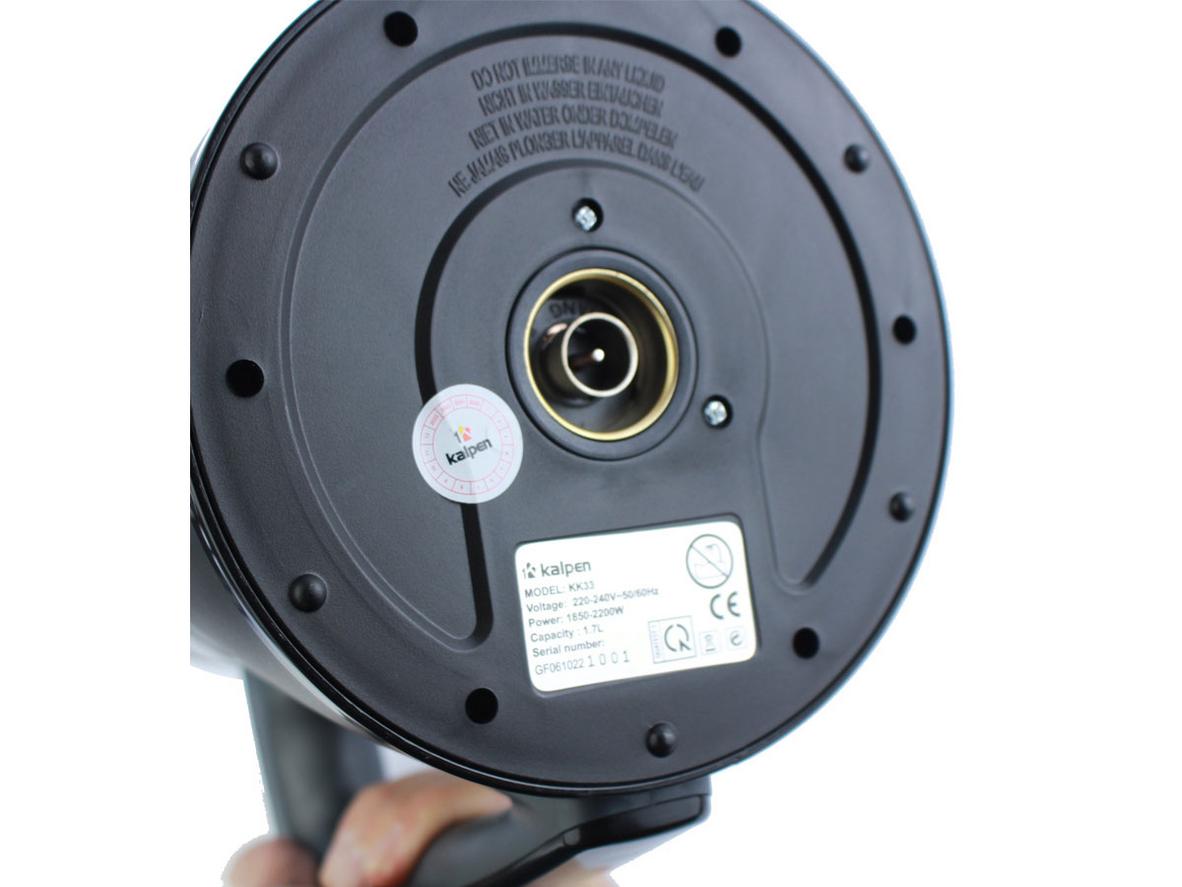 Cấu trúc 3 lớp giúp cách nhiệt hiệu quả và an toàn cho gia đình.