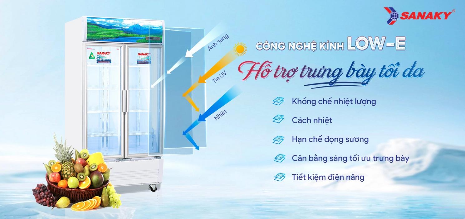 900L, 8 kệ điều chỉnh — trưng bày đa dạng