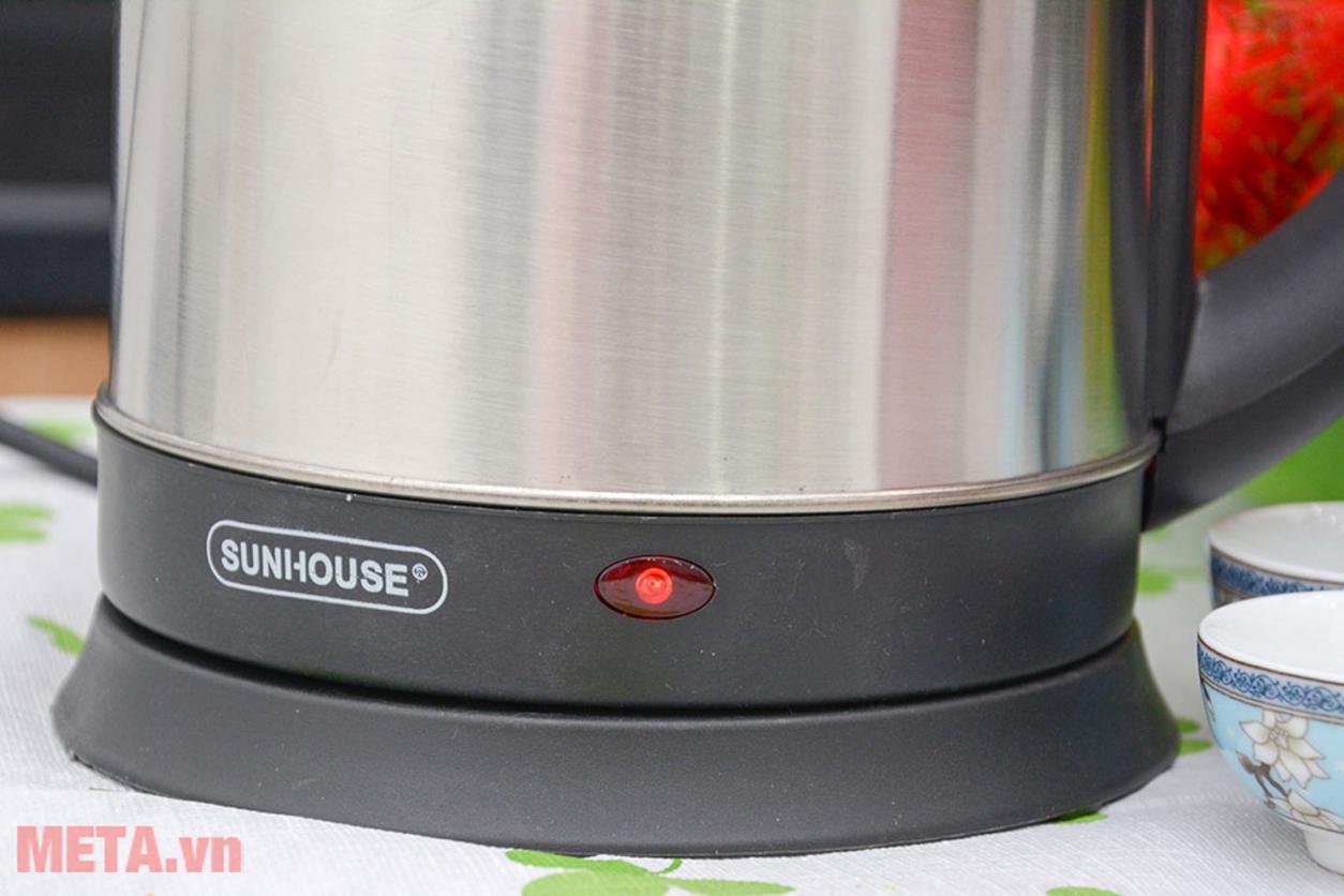 Tự động ngắt & tay cầm cách nhiệt — an toàn