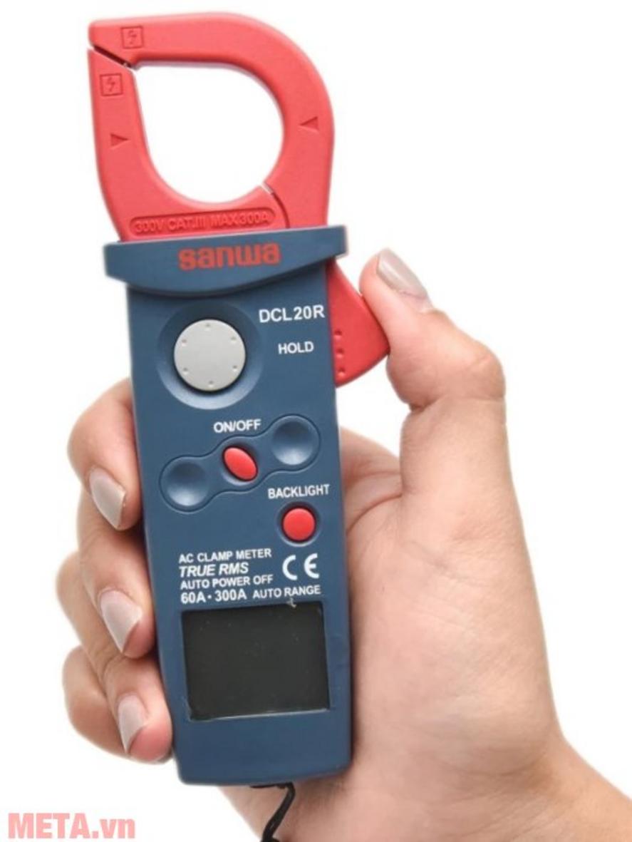 Dải đo 60/300A phù hợp nhiều ứng dụng