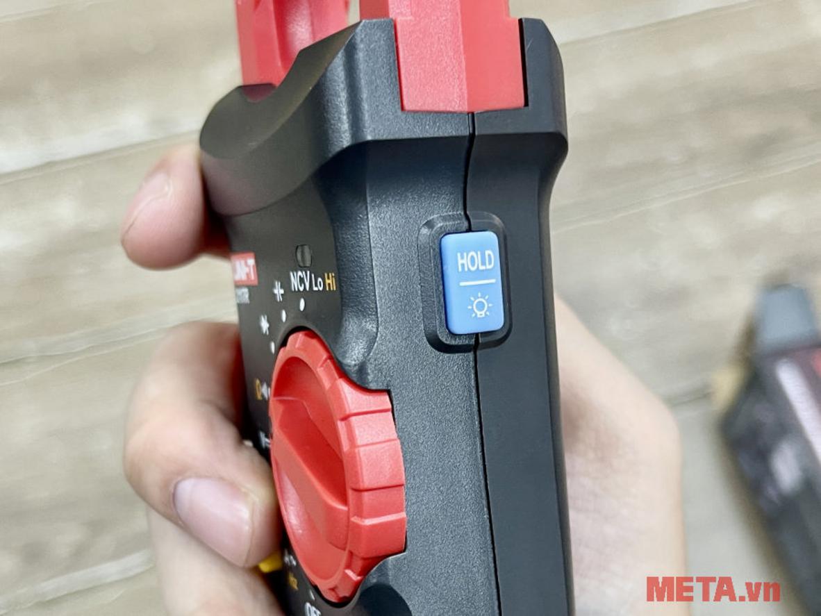 Tổng quan Ampe kìm UNI-T 2117R (True RMS, 1000AAC)