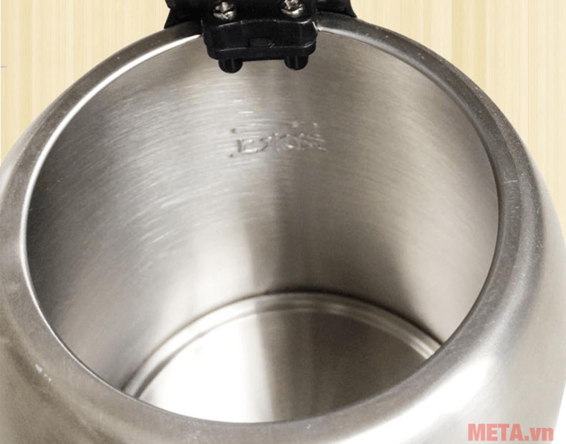 Tự động ngắt & chống cạn — giảm nguy cơ tai nạn.