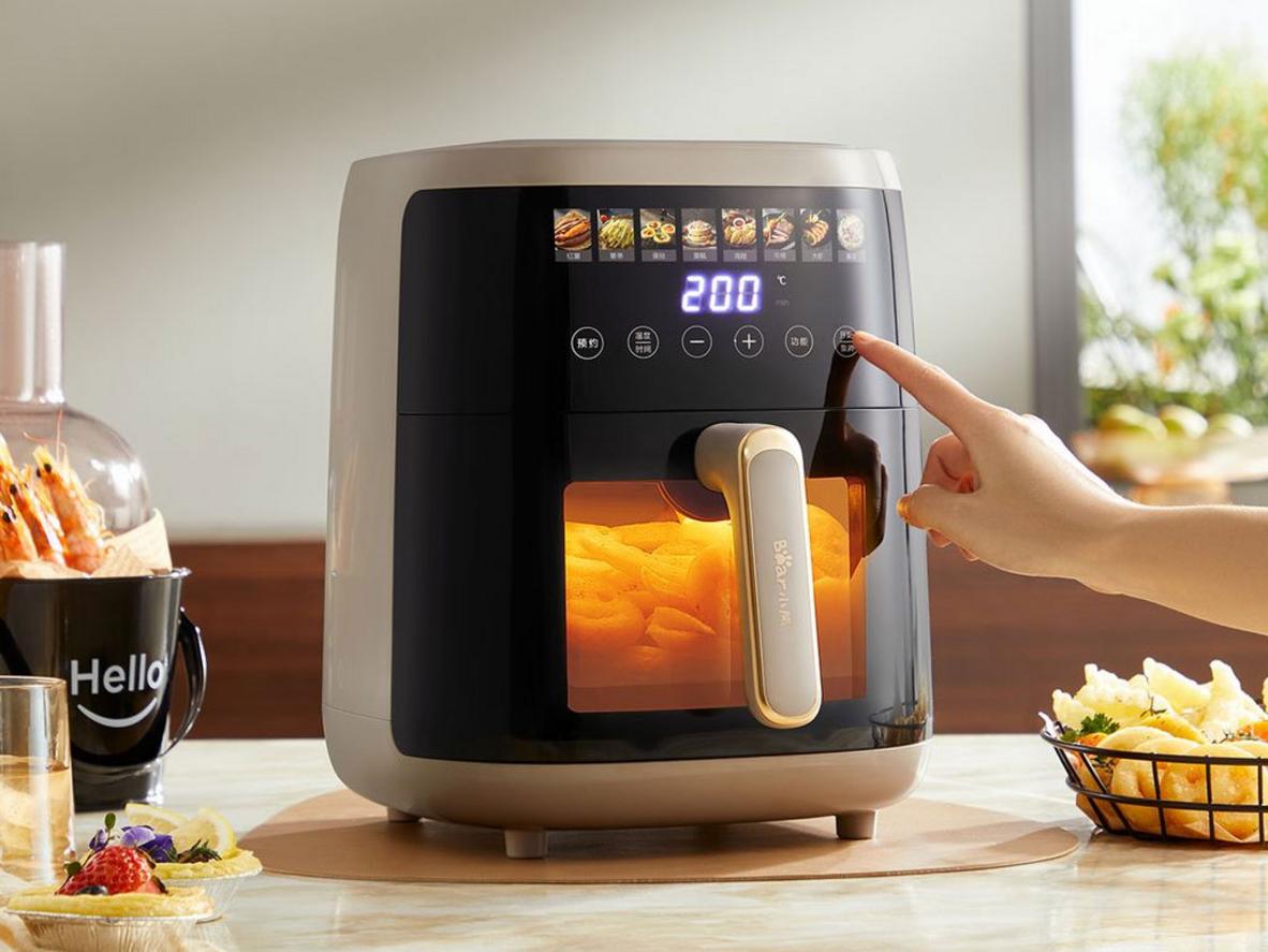 Bảng điều khiển cảm ứng và 8 menu