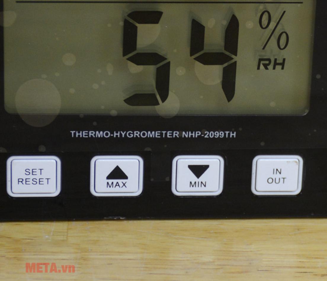 Thiết kế gọn, pin AAA dễ thay — hoạt động ổn định lâu dài.