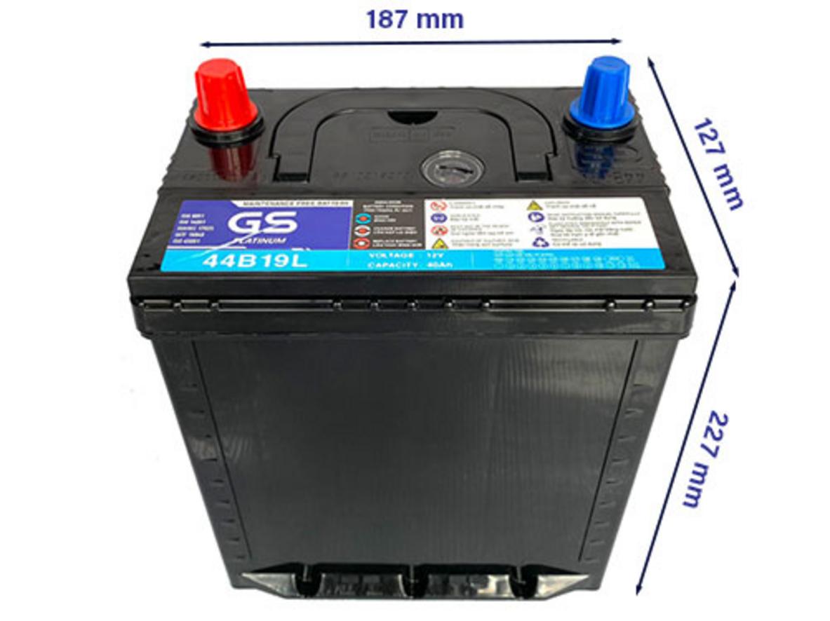 Kích thước gọn gàng, lắp vừa hầu hết xe phổ thông.