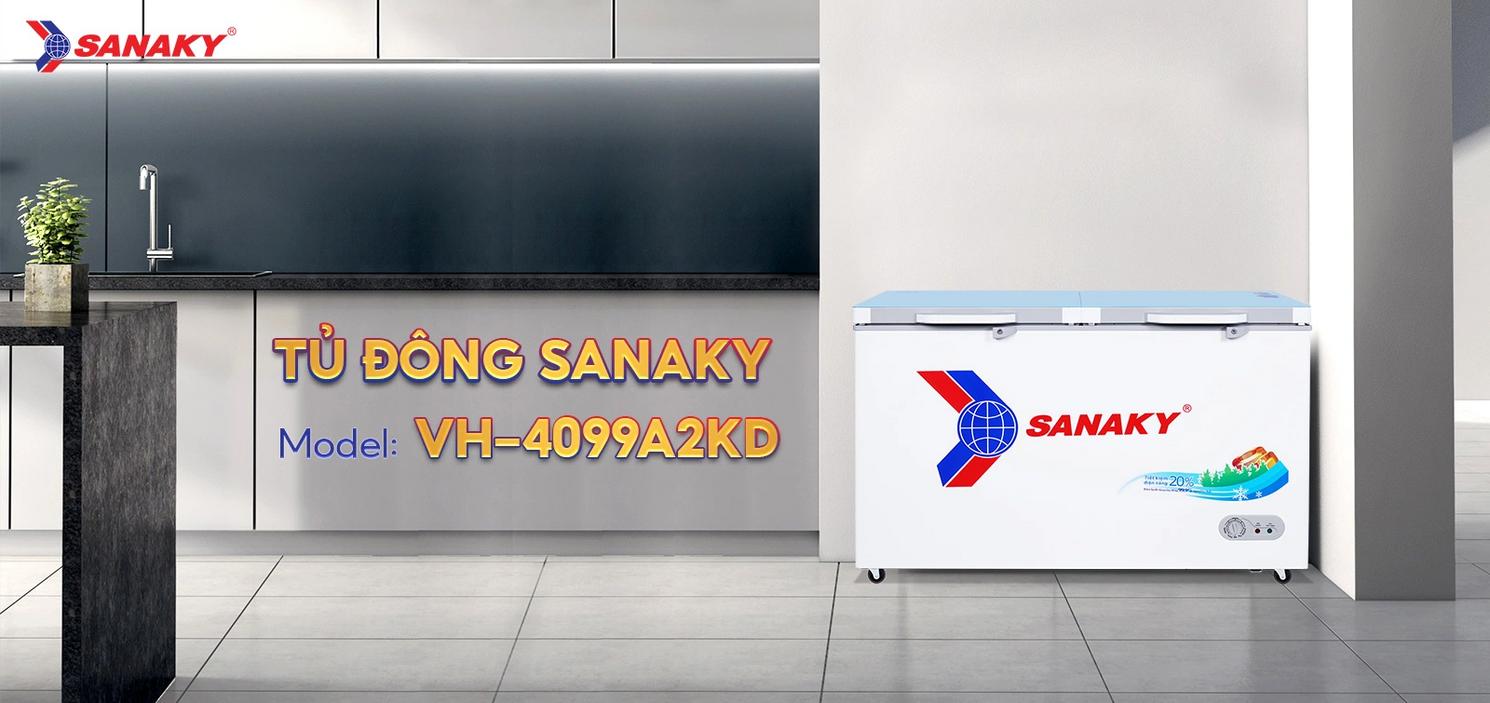 Cánh kính cường lực màu xanh ngọc — thẩm mỹ và dễ vệ sinh.