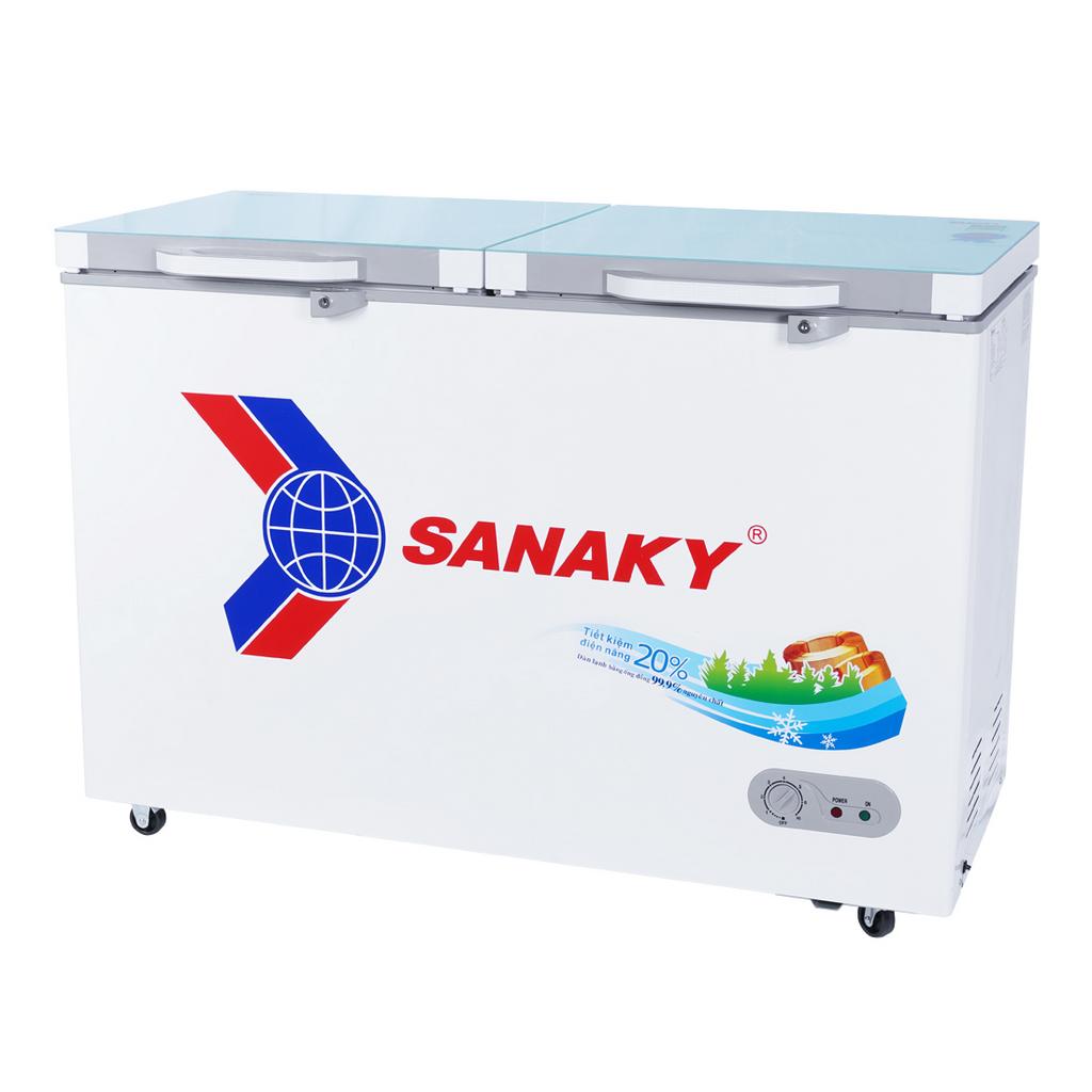 Cánh kính cường lực màu xanh ngọc — thẩm mỹ và dễ vệ sinh.