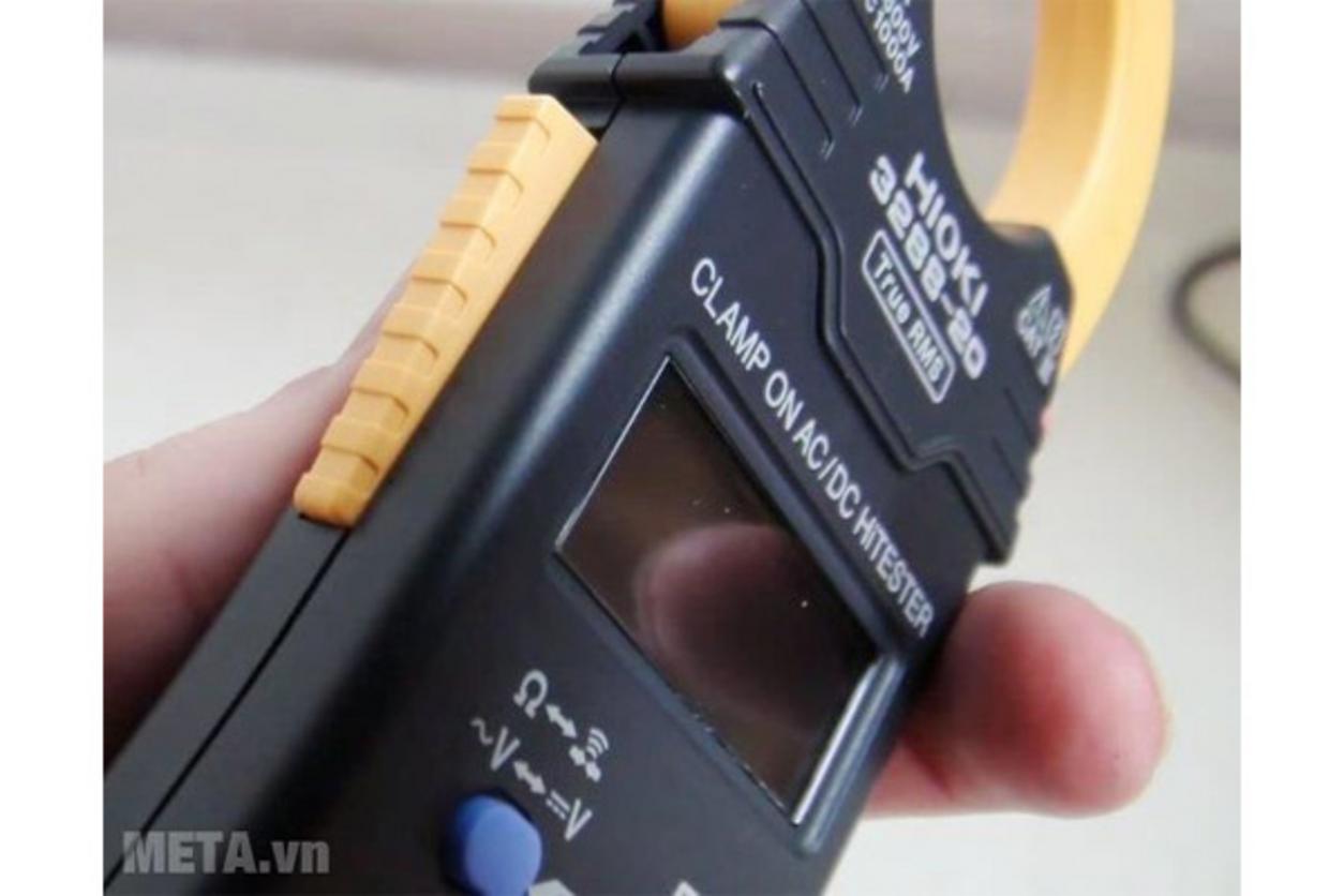 Hàm kẹp φ35mm — tiếp cận dây lớn trong tủ điện chật.