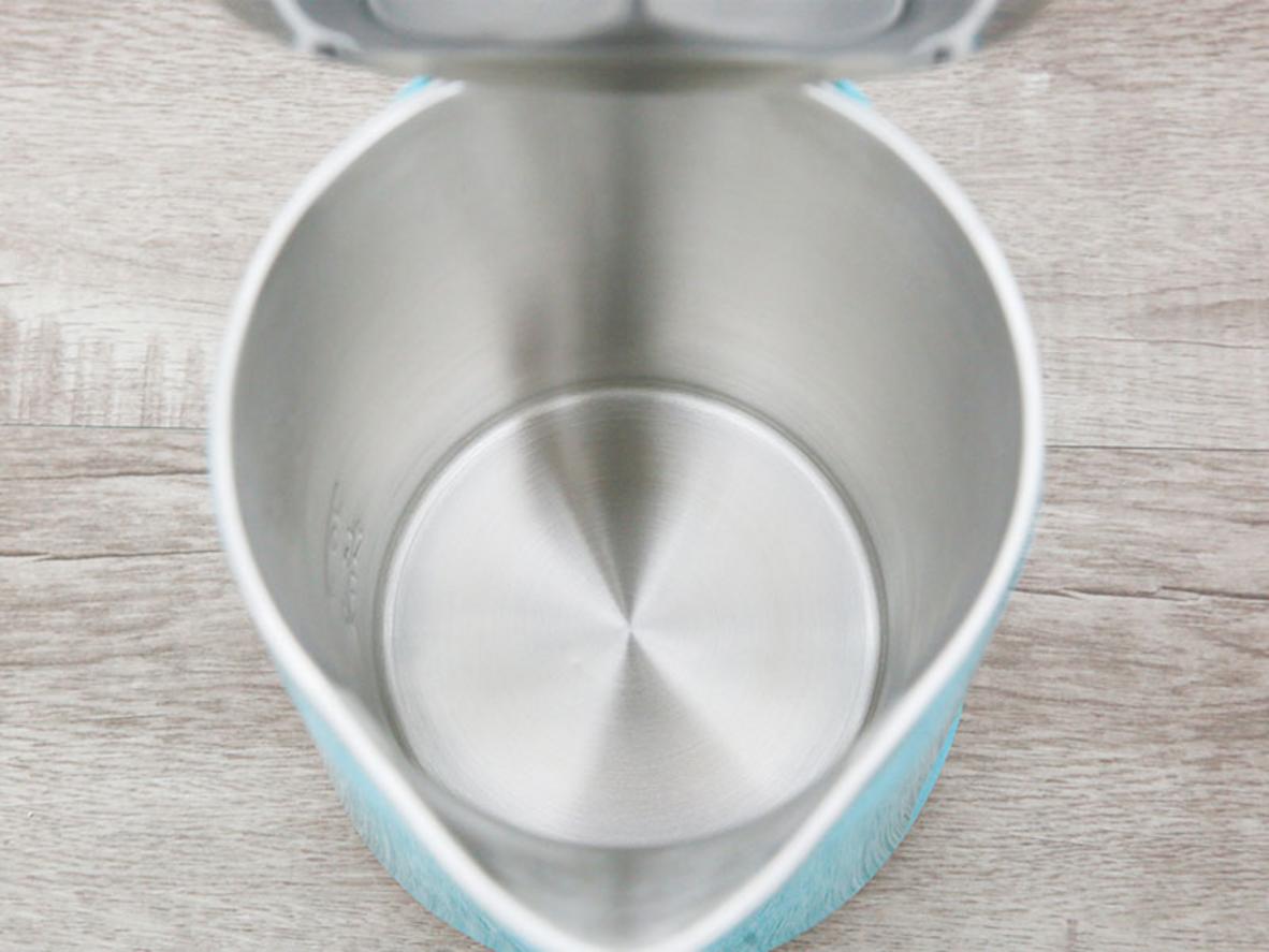 Đun nhanh, an toàn với đế xoay 360°