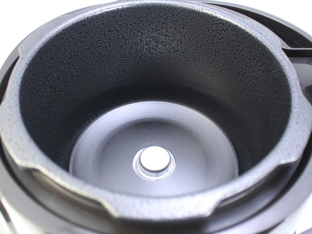 Công suất 650W cho thời gian nấu nhanh