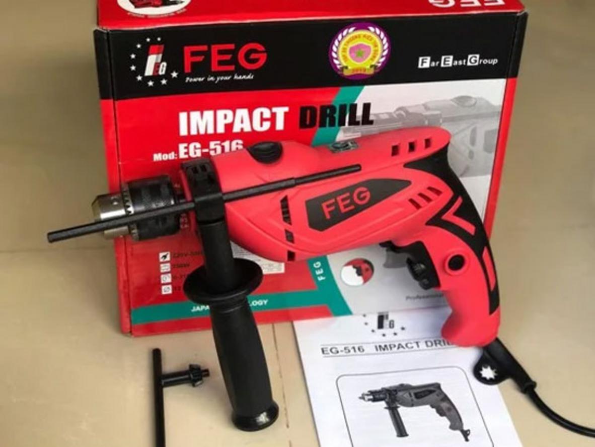 Công suất 750W giúp khoan nhanh chóng