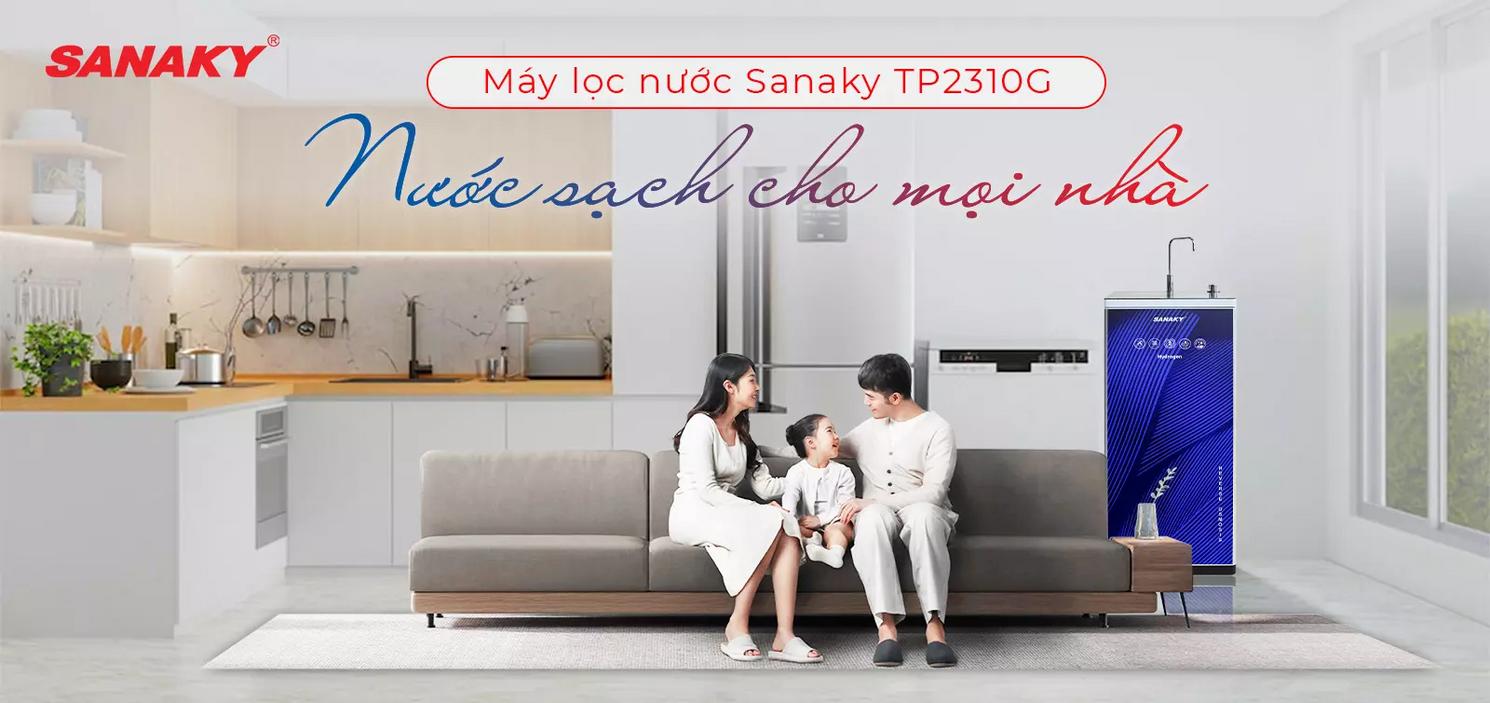 Máy đang cấp nước vào bình chứa 8-10L, biểu đồ công suất 15L/h.