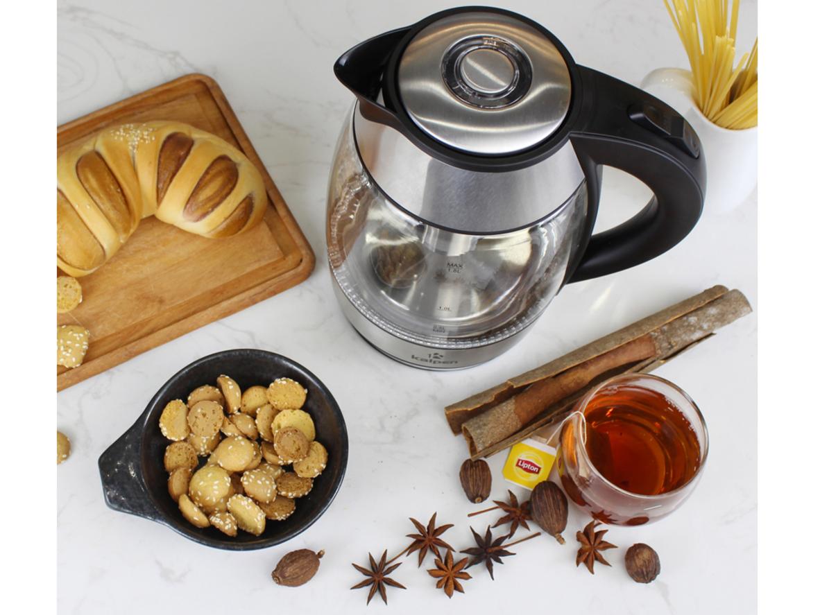 Công suất lớn giúp nước sôi nhanh, tiết kiệm thời gian.