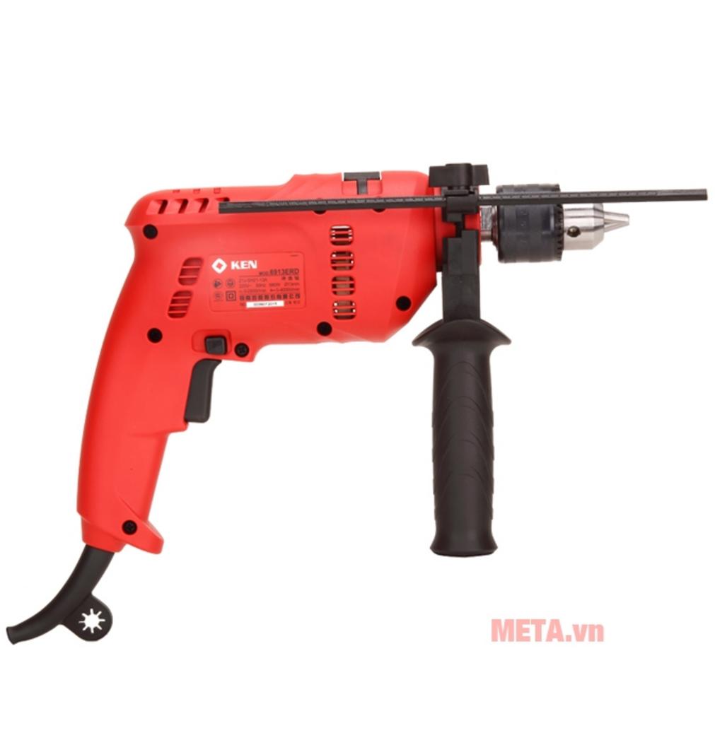 Công suất 580W giúp khoan nhanh trên nhiều vật liệu.