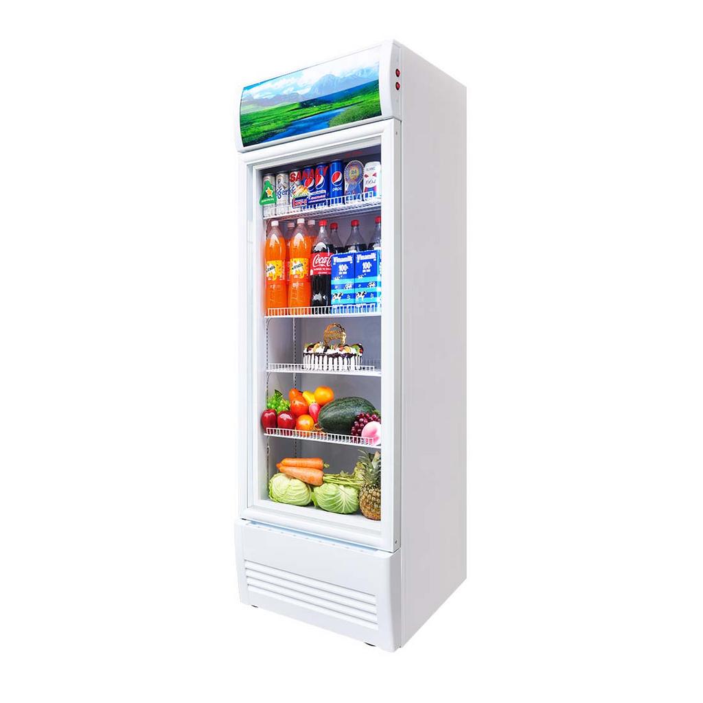 Kính Low-E với hệ sưởi giúp mặt kính luôn trong trẻo, thu hút ánh nhìn.