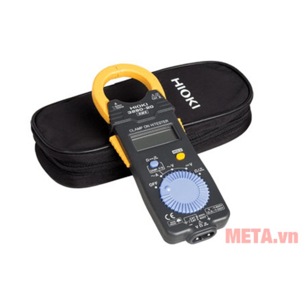 Kẹp Ø55mm cho phép đo cáp lớn và thanh cái mà không cần tách mối.