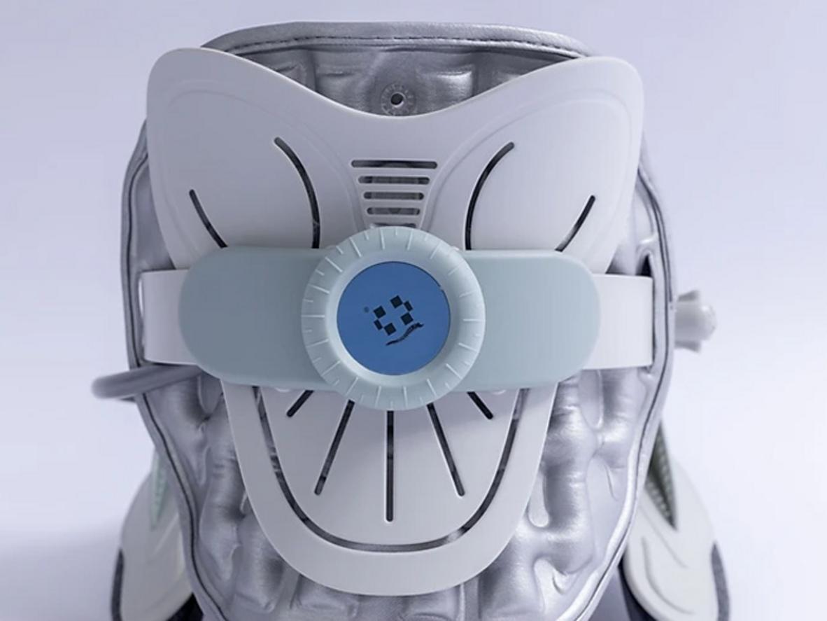 Túi hơi chữ C ôm sát vùng cổ