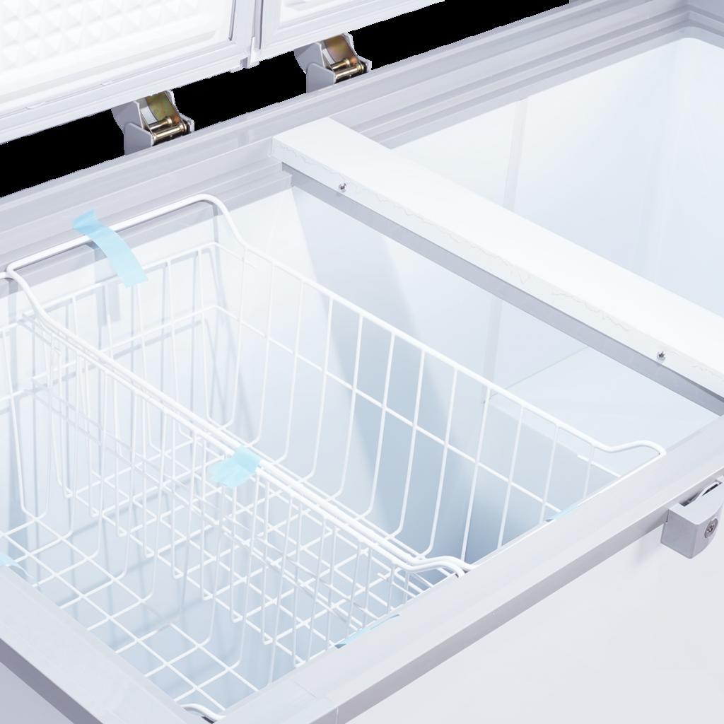 Dàn lạnh ống đồng và luồng lạnh 360° giúp cấp đông nhanh, giữ dưỡng chất thực phẩm.