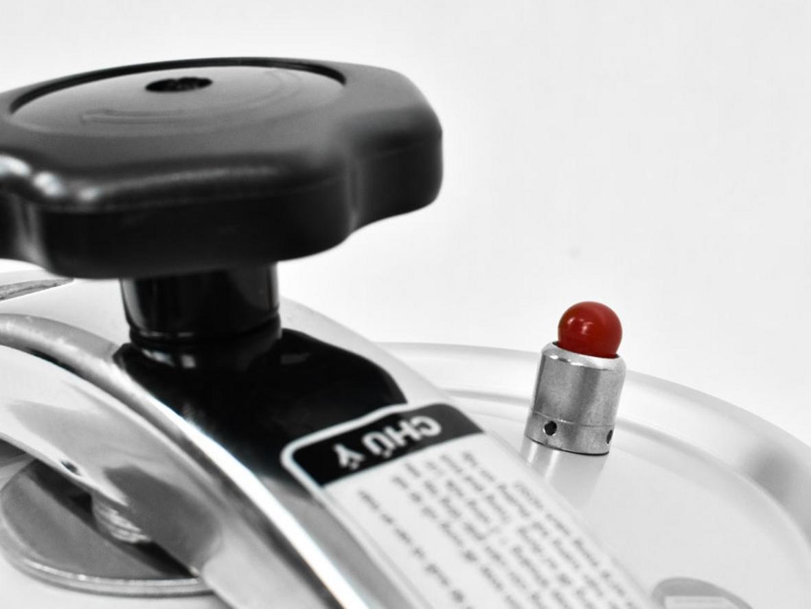 Đáy inox nhiễm từ đa lớp — dùng cho mọi bếp