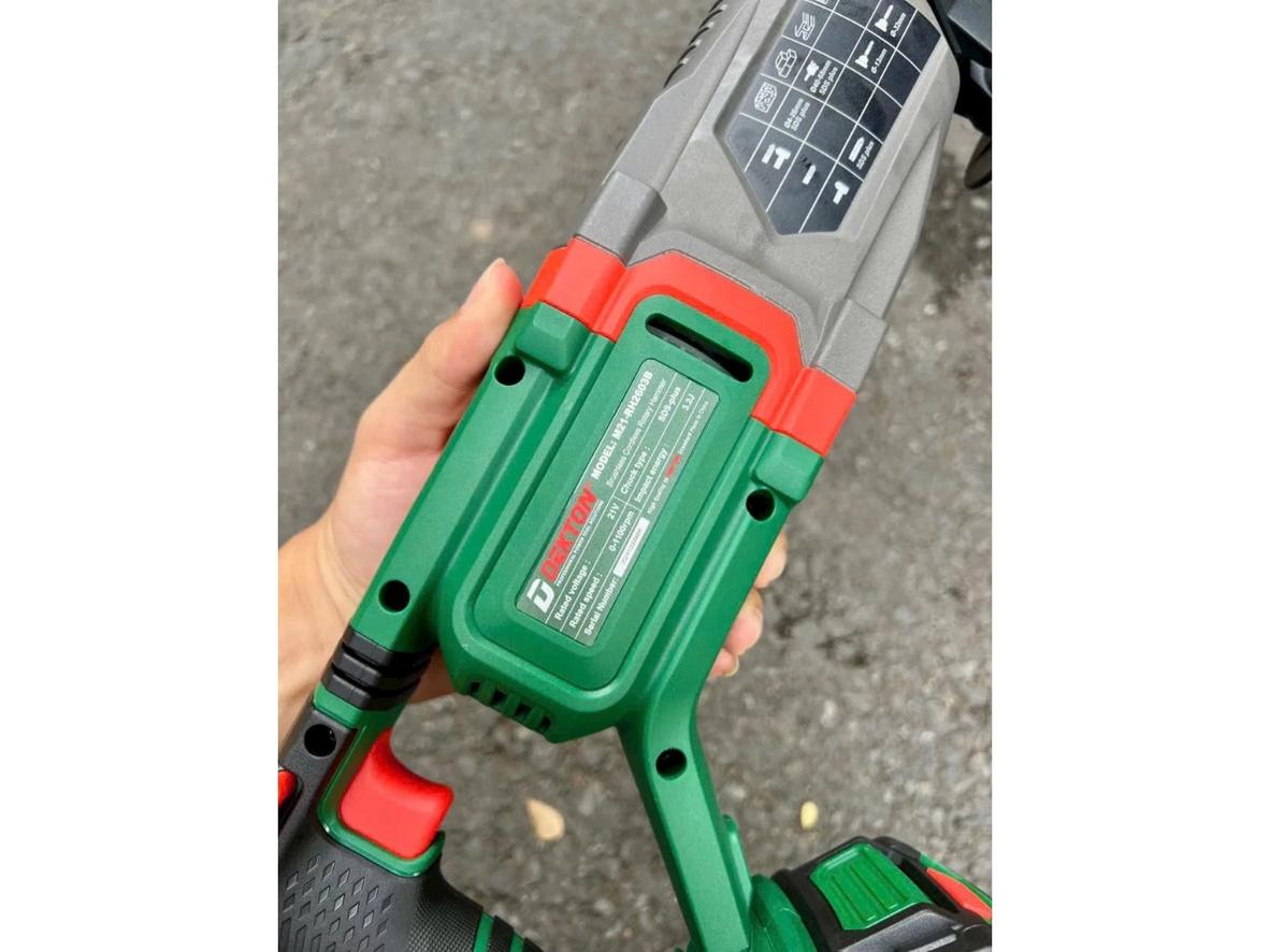 AVT và tay cầm cao su giảm mỏi tay