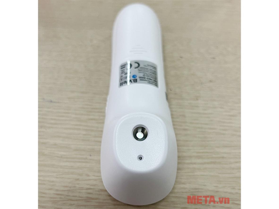 Độ chính xác ±0.1°C và khoảng đo 0–100°C.