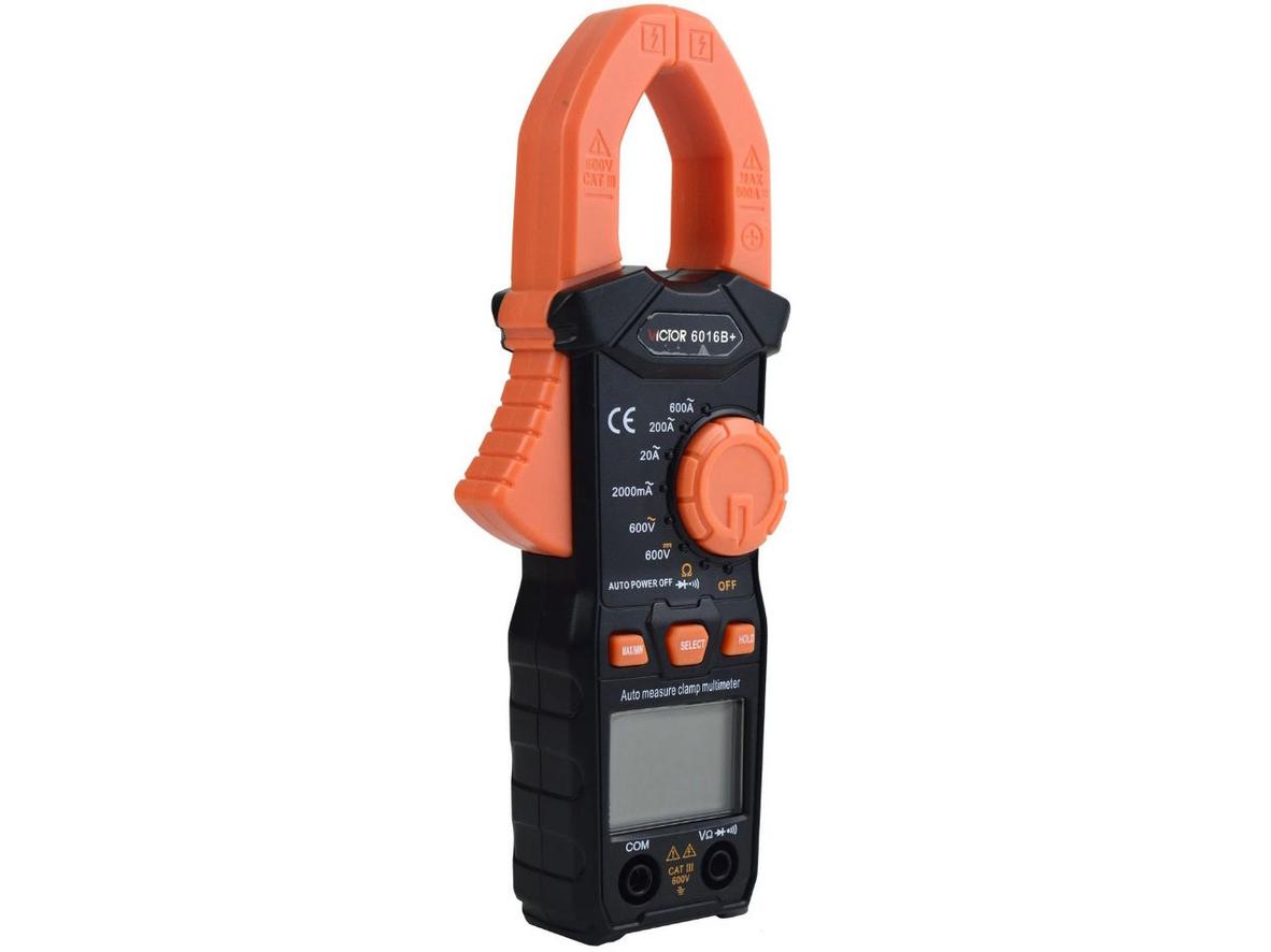 Đo điện áp và điện trở chính xác — đọc dễ dàng trên màn hình LCD.