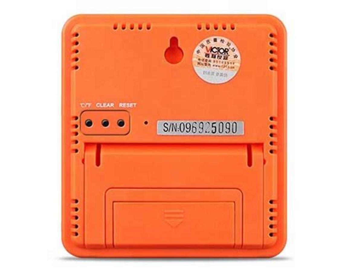 Màn hình hiển thị nhiệt độ rõ ràng, độ phân giải 0.1°C giúp điều chỉnh chính xác.