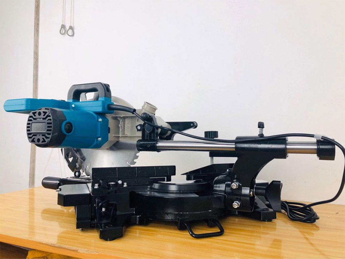 Động cơ 2000W Classic CLA-1030