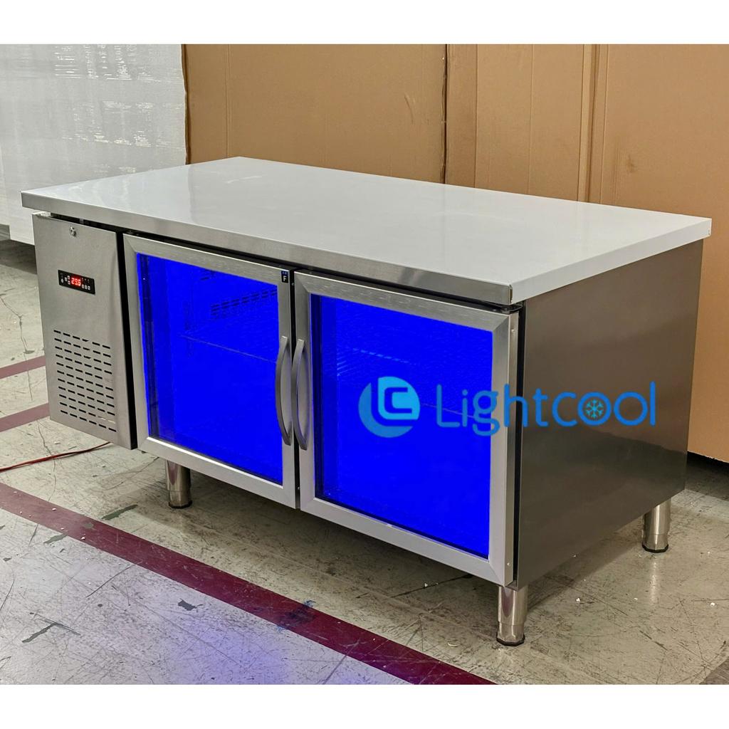 Bàn mát 1.8m trưng bày nhiều sản phẩm