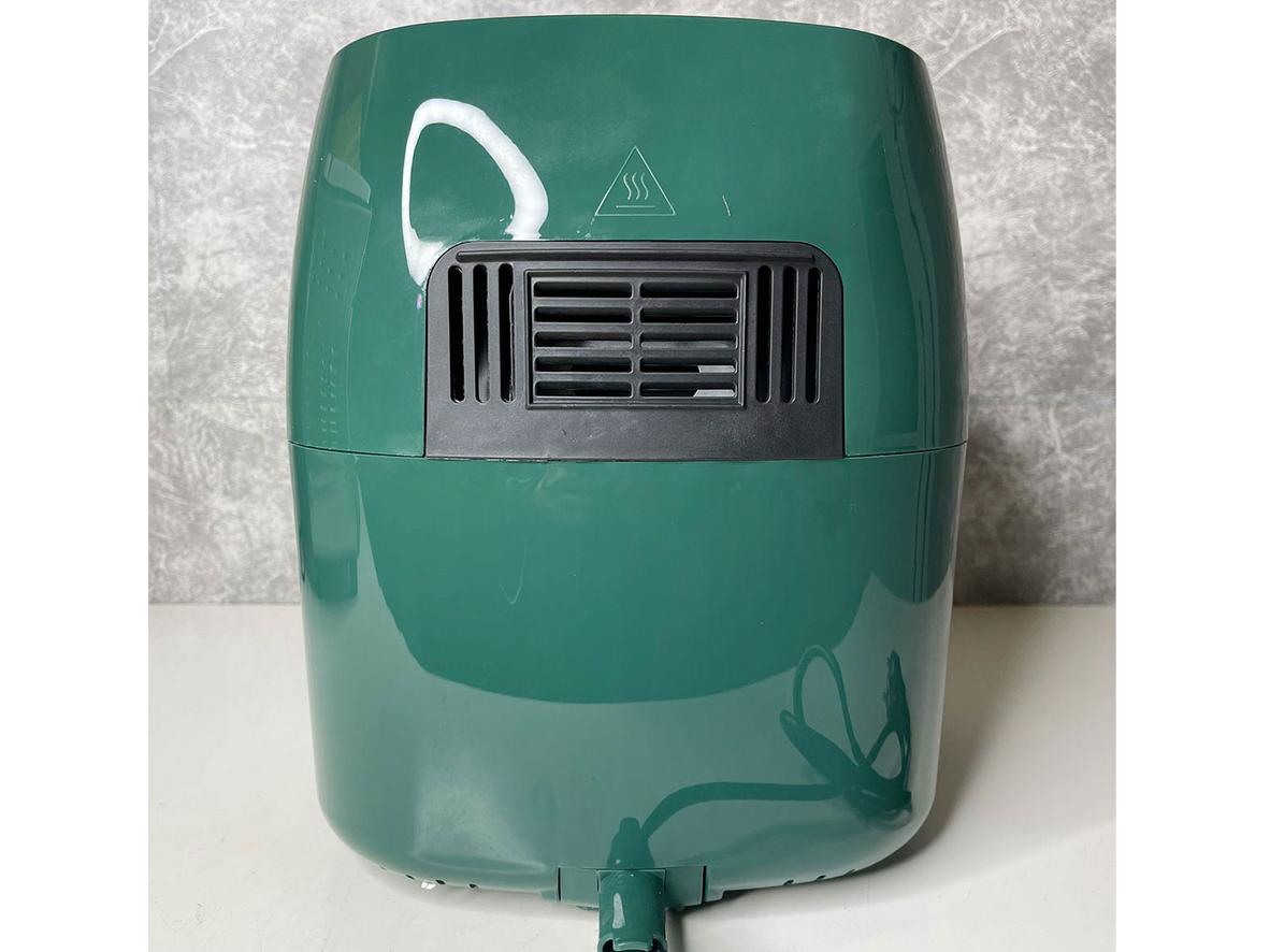 Dung tích 5.5L phù hợp gia đình 3-5 người