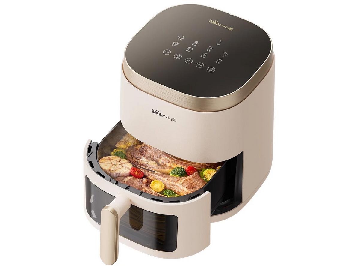 Dung tích 5L và công suất 1500W cho bữa ăn gia đình