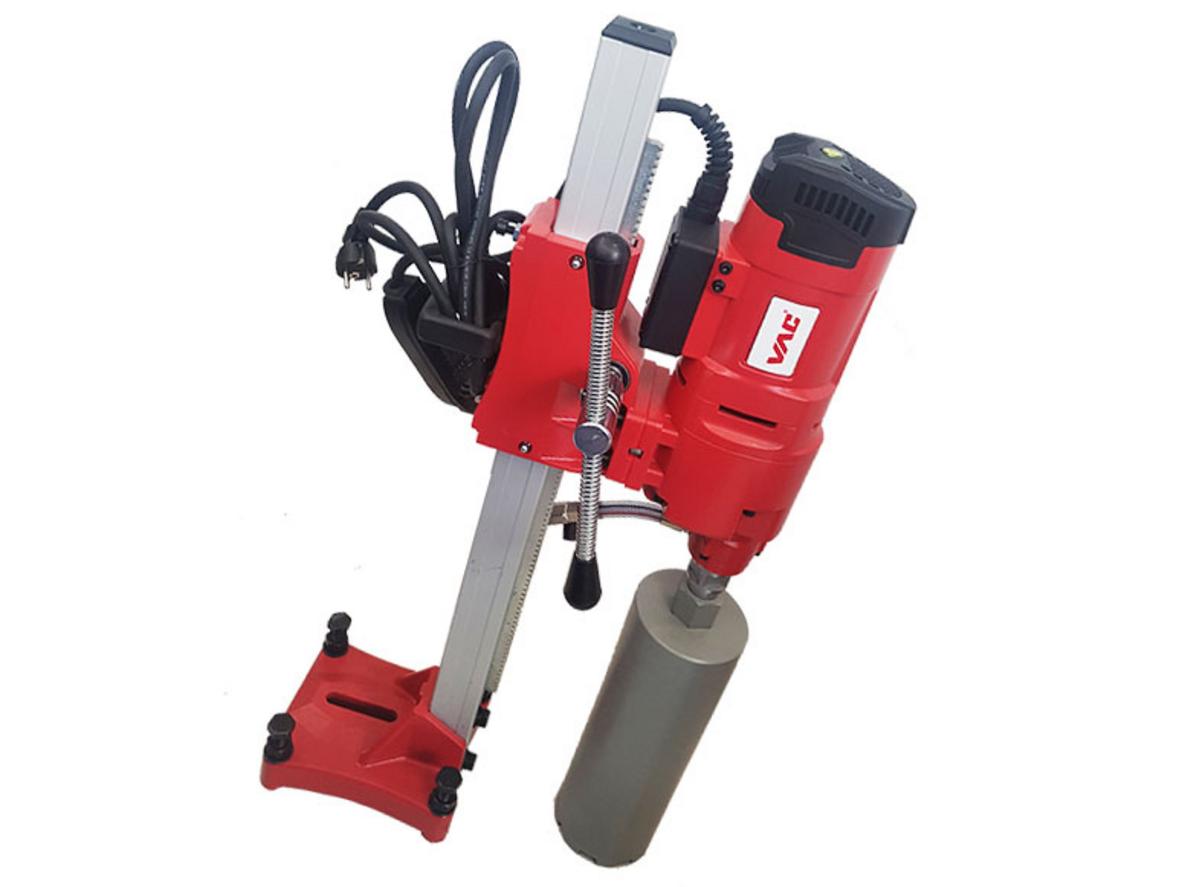 Khoan lỗ 205mm, sâu 450mm