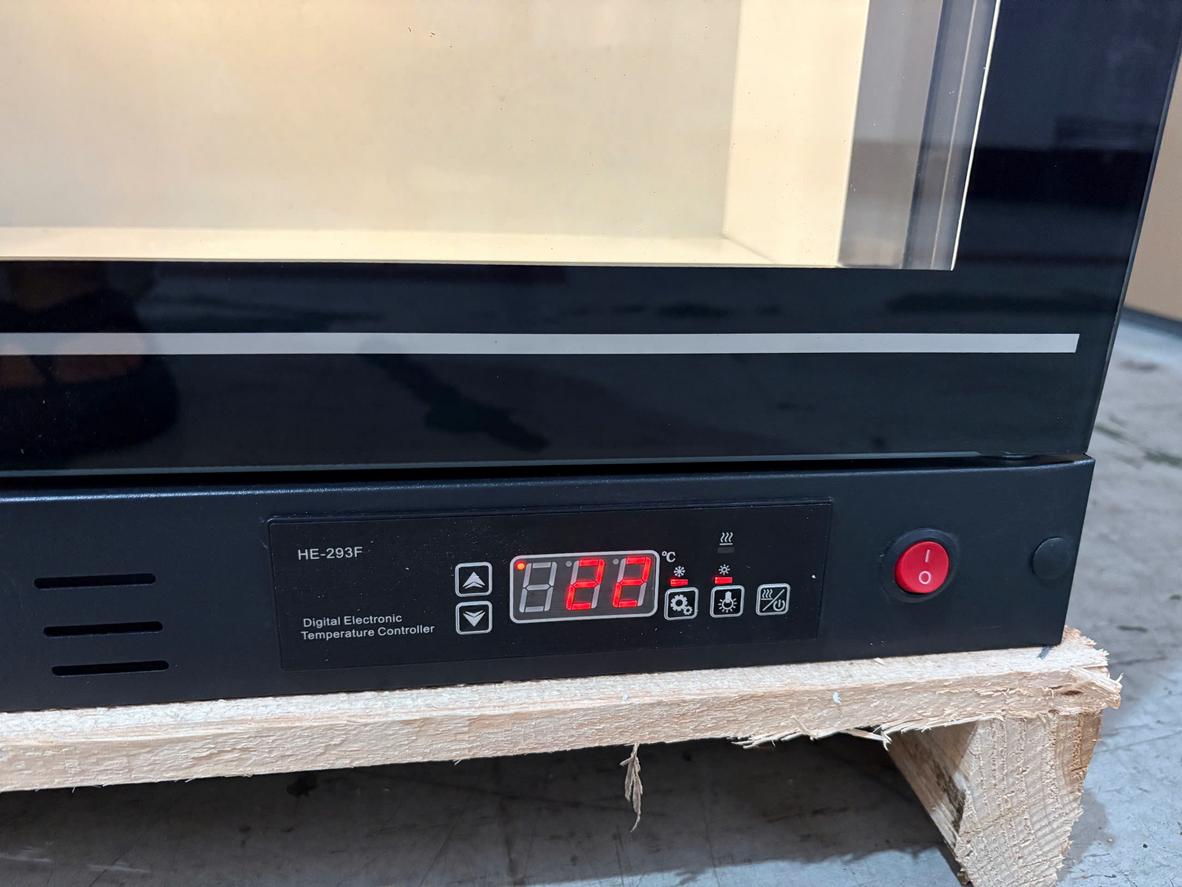 Gas R290 và thân vỏ bền giúp LS-900 vận hành ổn định