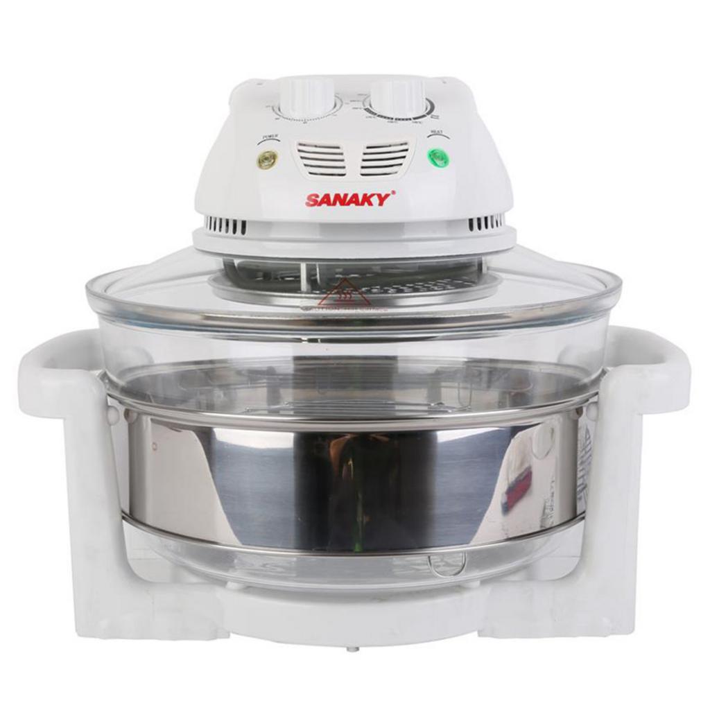 Halogen + quạt đối lưu giúp lớp vỏ vàng giòn, chín đều.