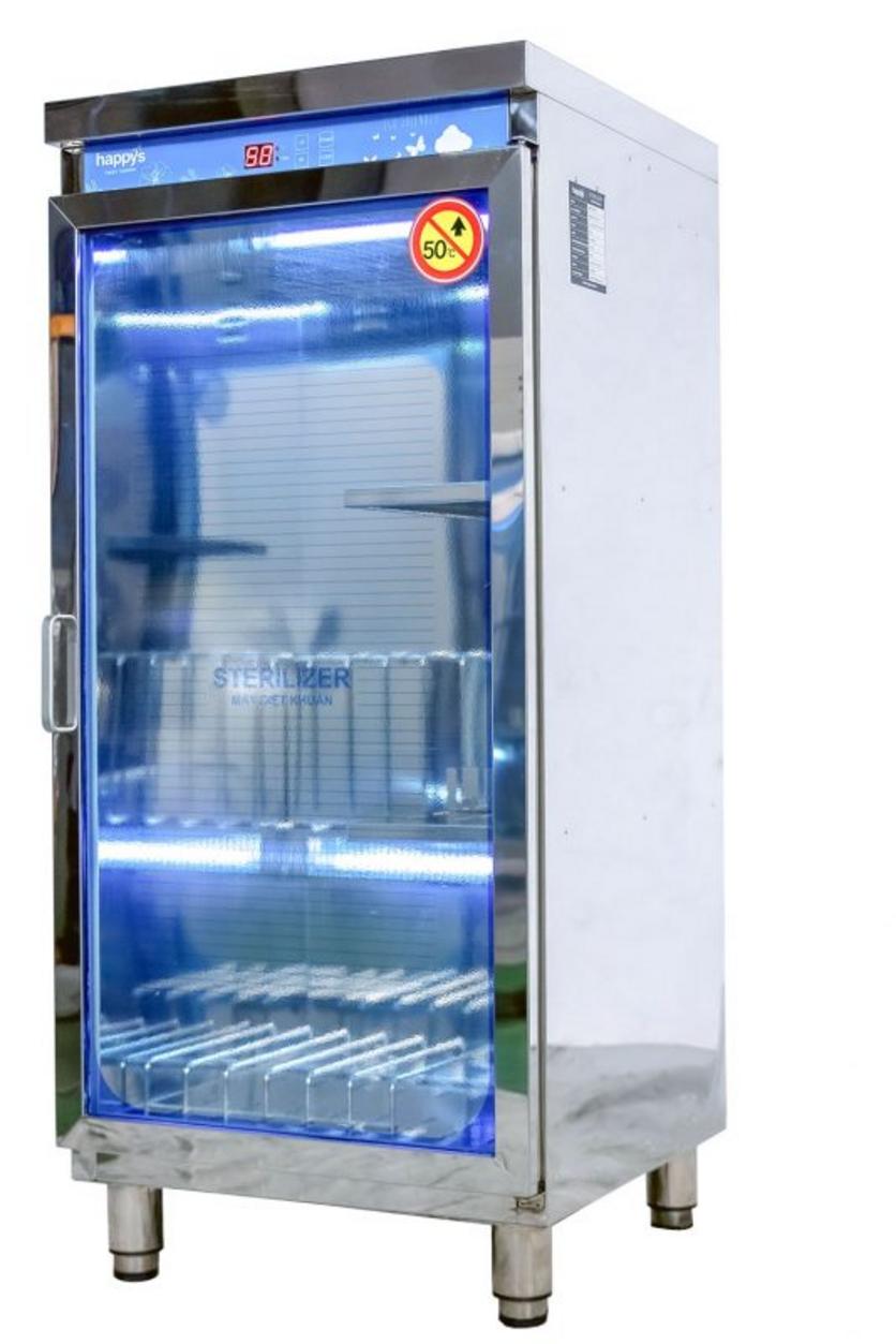 Tủ tiệt trùng Happys HPS-101K đặt trong bếp nhà hàng — Inox 304 bền đẹp, quan sát dễ dàng qua kính chịu nhiệt.