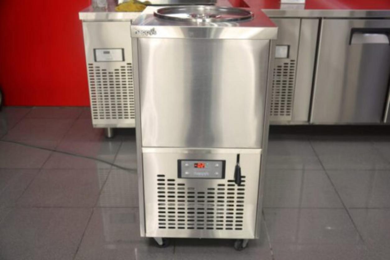 Happys HWA-36LSR — gọn, bền, giữ soup luôn tươi tại quầy