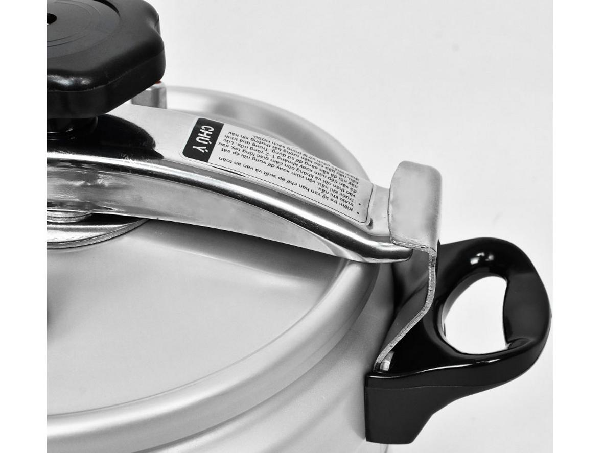 Van xả áp và khóa an toàn bảo vệ người dùng