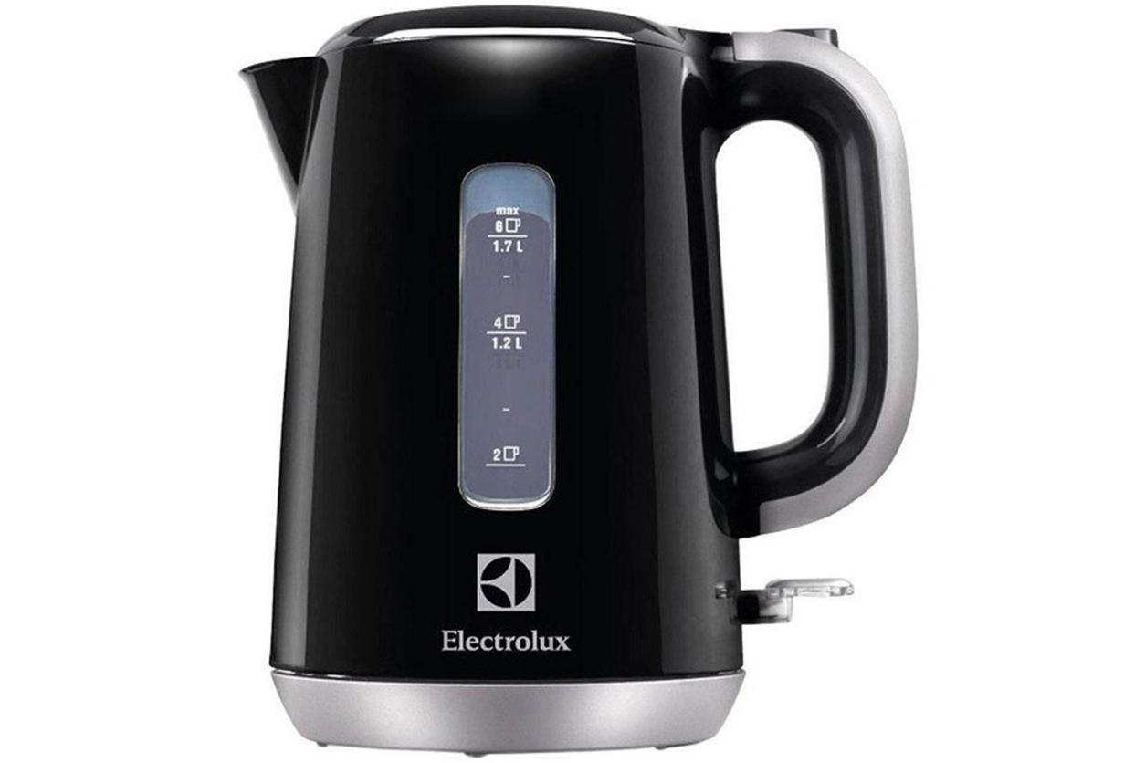Ấm đun nước Electrolux EEK3505 - thiết kế nhỏ gọn, đun nhanh và an toàn cho gia đình.