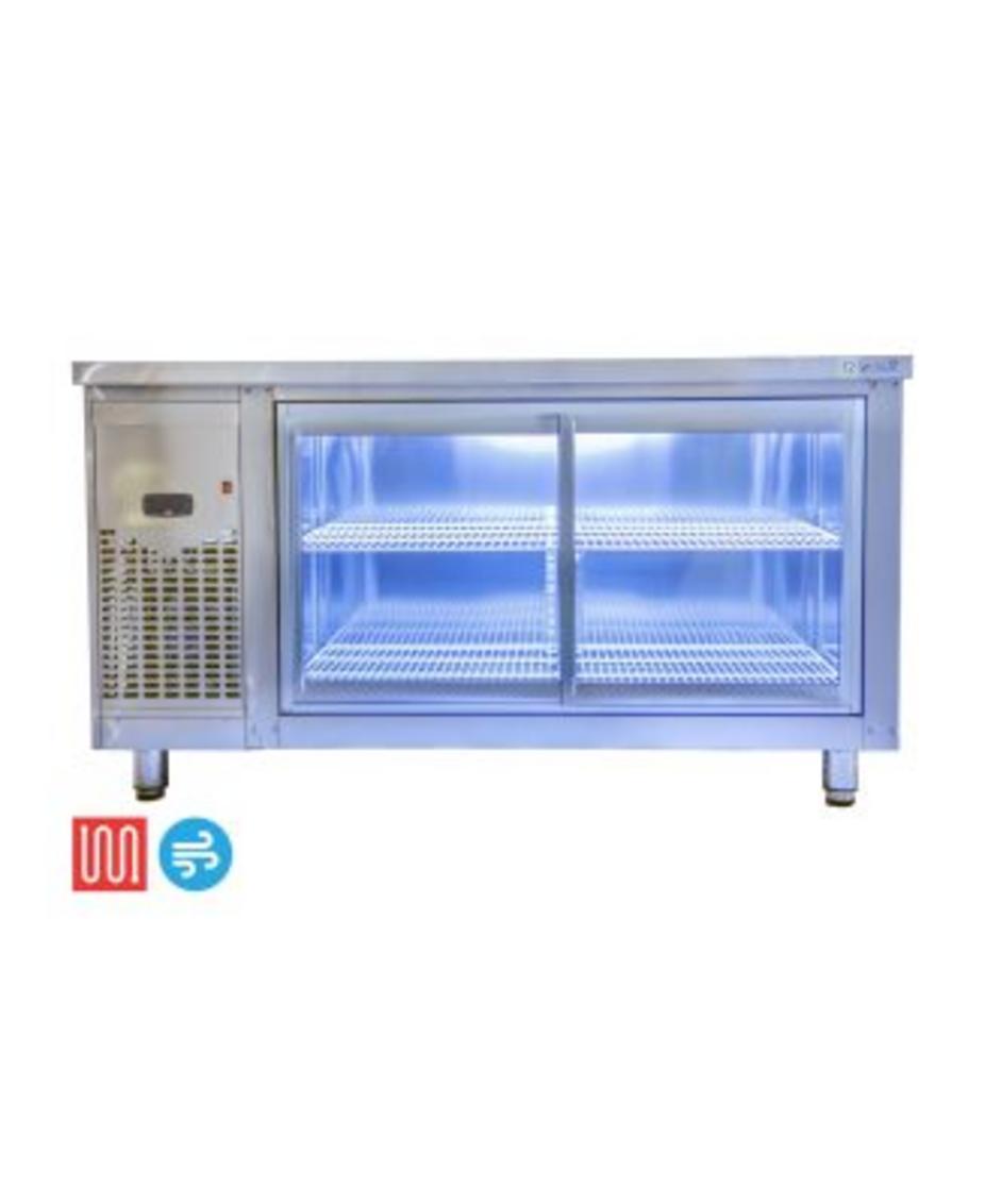 Bàn Mát Inox Happys HWA-1500TRG trong môi trường bếp công nghiệp.