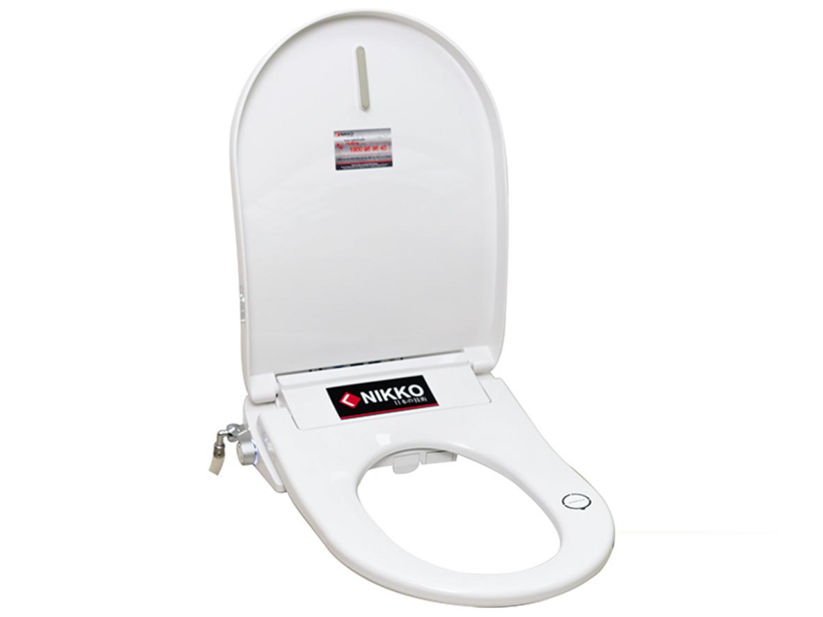 Nắp rửa thông minh Nikko P69262 lắp tại nhà — tiện nghi như spa.
