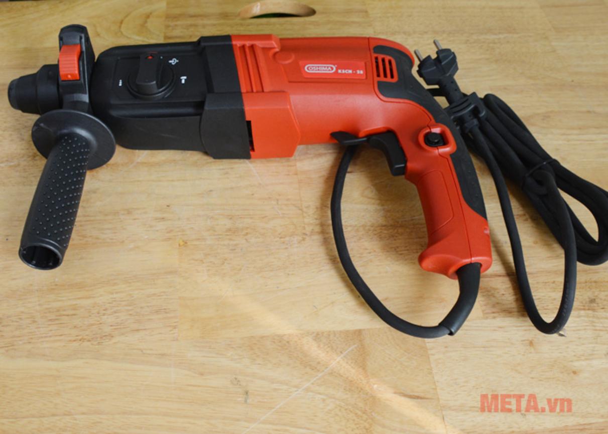 Công suất 850W — khoan bê tông 28mm hiệu quả.