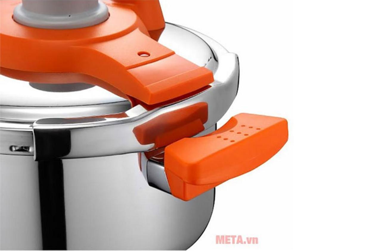 Inox 3 lớp U‑Clad dày 2.5 mm — dẫn nhiệt nhanh, giữ nhiệt lâu