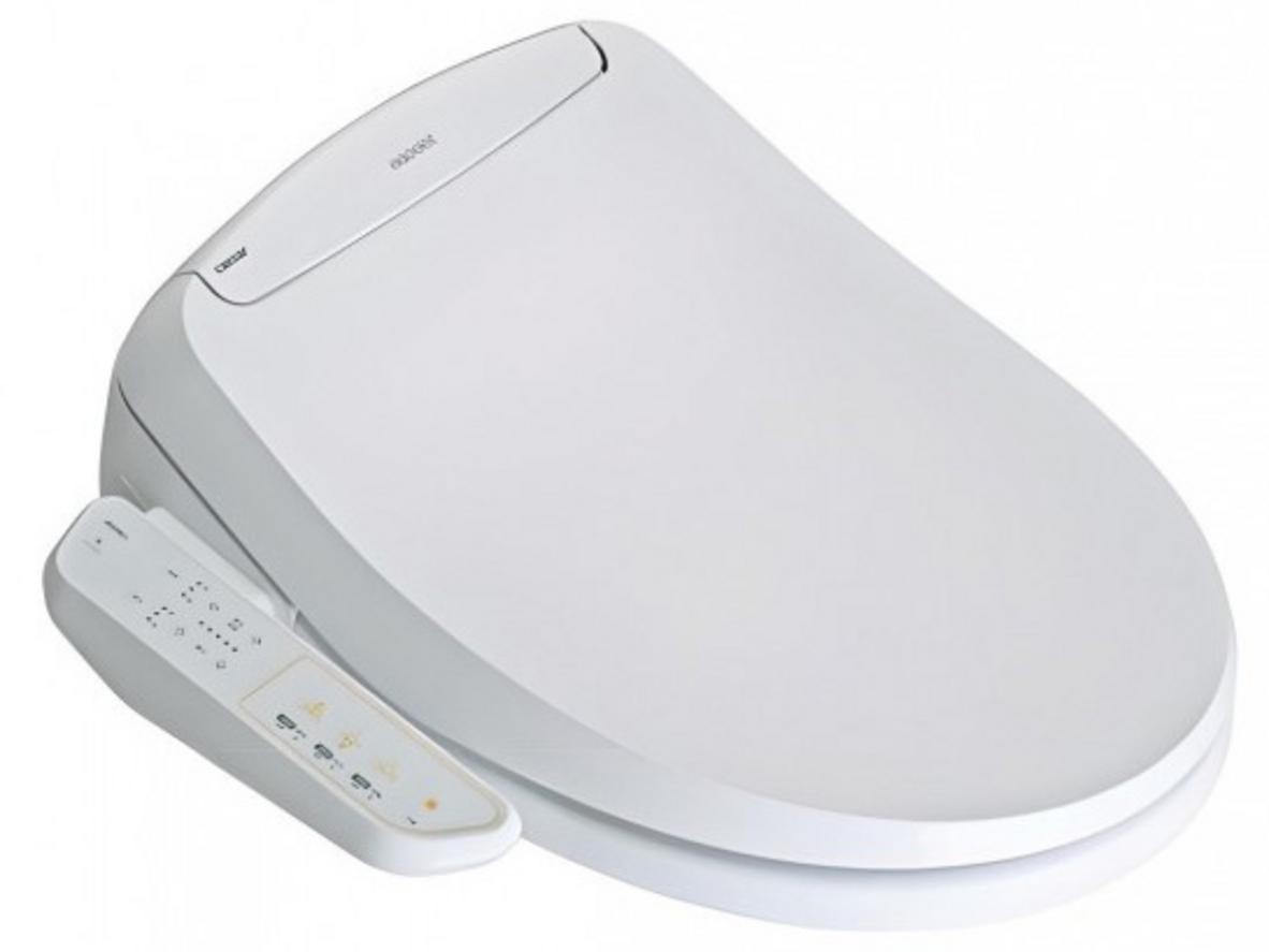 Nắp & nước ấm — an toàn và dễ chịu cho cả gia đình.