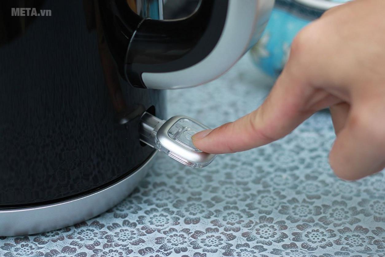 Lưới lọc cặn tháo rời, vệ sinh đơn giản — nước tinh khiết hơn.