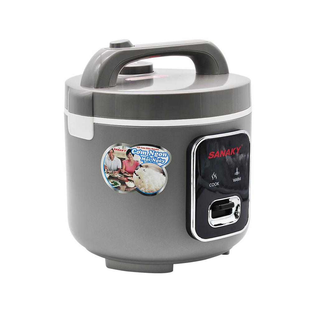 Mâm nhiệt cong 17.4 cm giúp nhiệt lan tỏa đều khắp lòng nồi.